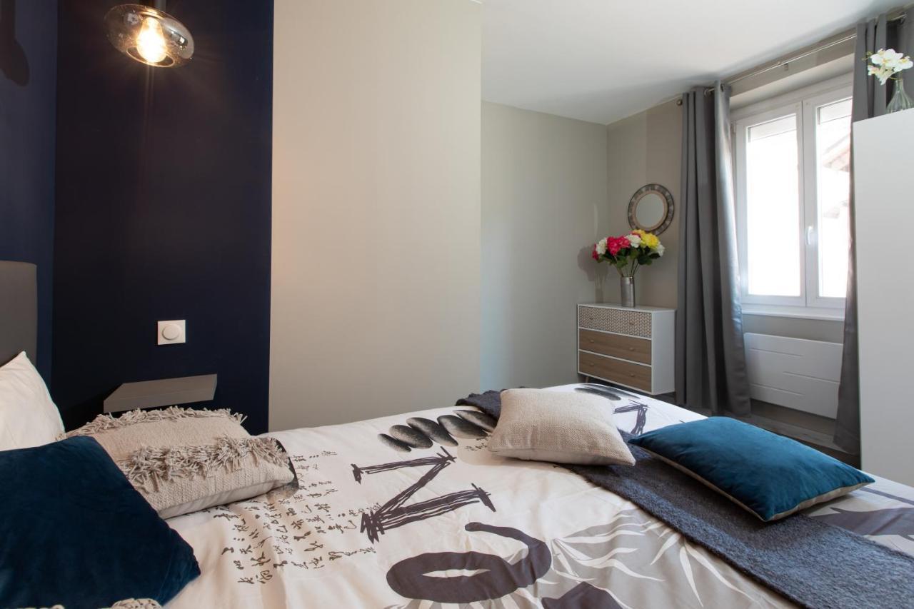 Le Red St Leon : Lit Queen Size * Wifi * Ideal Couple كولمار المظهر الخارجي الصورة