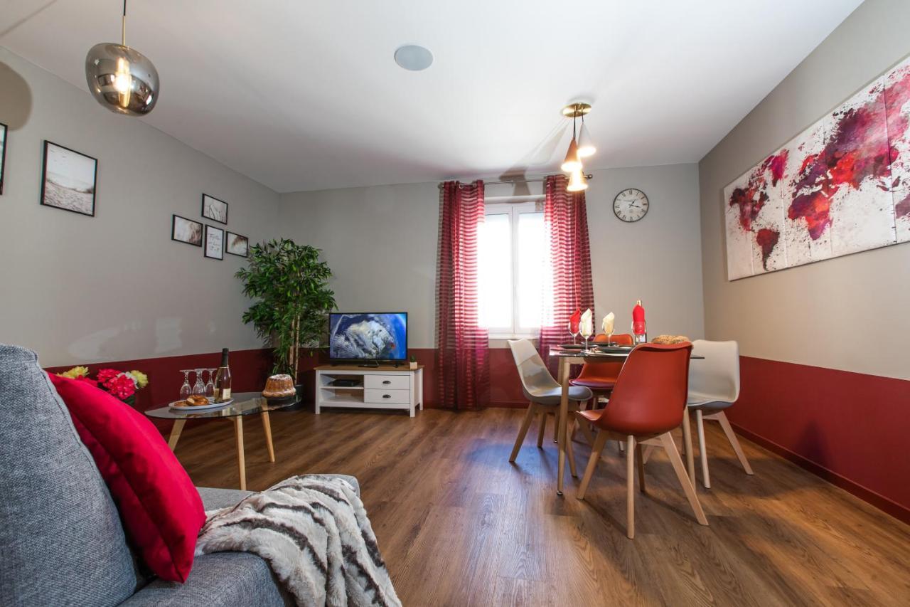 Le Red St Leon : Lit Queen Size * Wifi * Ideal Couple كولمار المظهر الخارجي الصورة